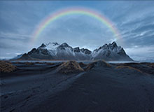 张雪之下，暗流涌动